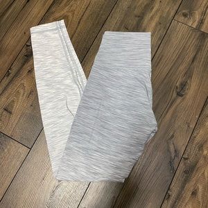 Lululemon size 6 ombré wonder under